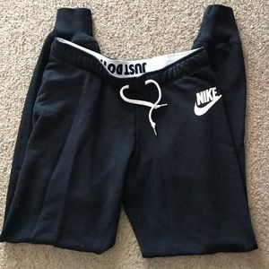 Nike joggers
